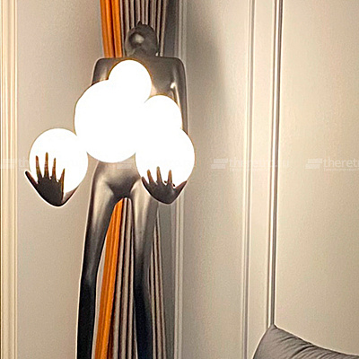 Торшер Man Carries Light A фото 6